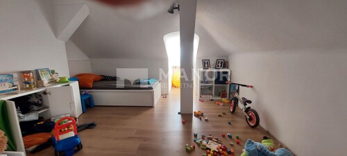 Thumbnail 5467292 - 15