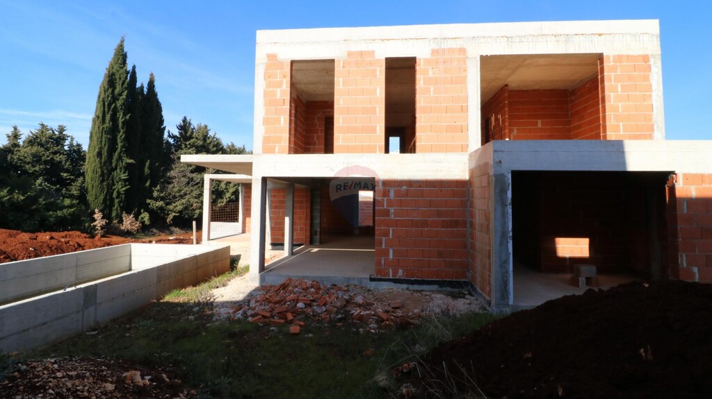 Image 5468348 - 3