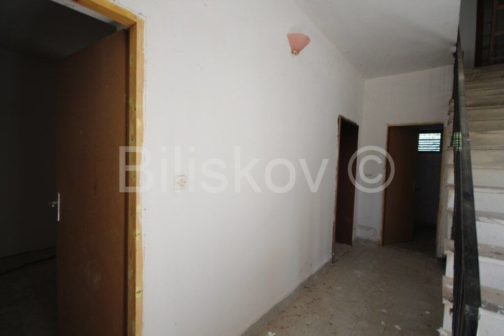 Image 5471515 - 8