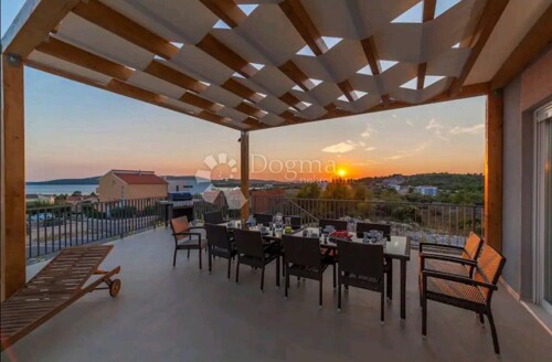 Thumbnail 5472021 - 10