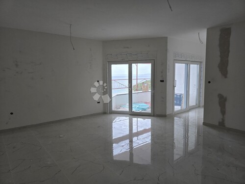 Thumbnail 5472025 - 1
