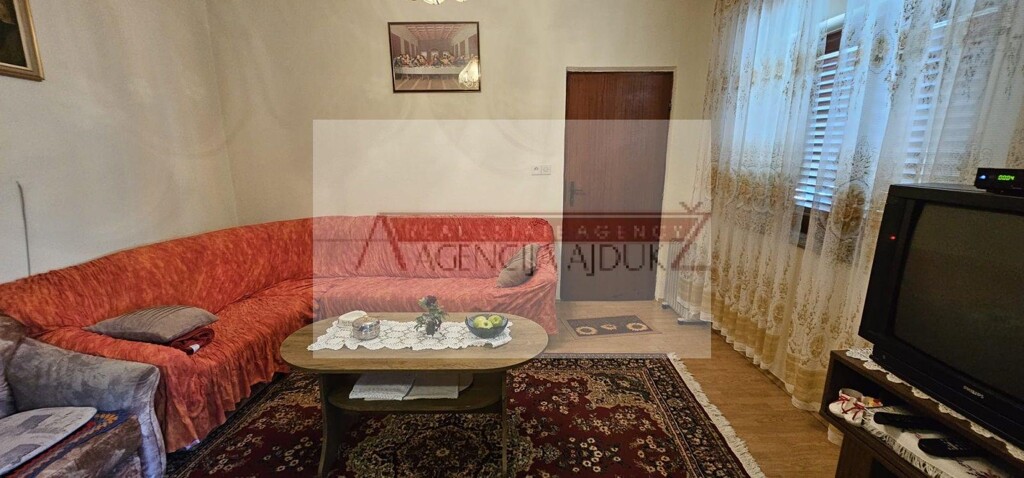 Image 5472441 - 9