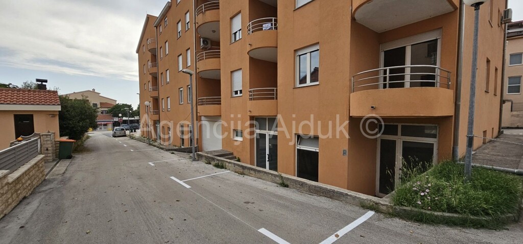 Image 5472455 - 9