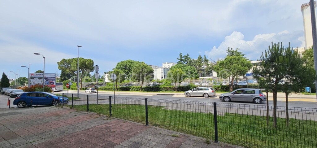 Image 5472458 - 7