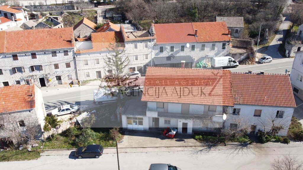 Image 5472480 - 2