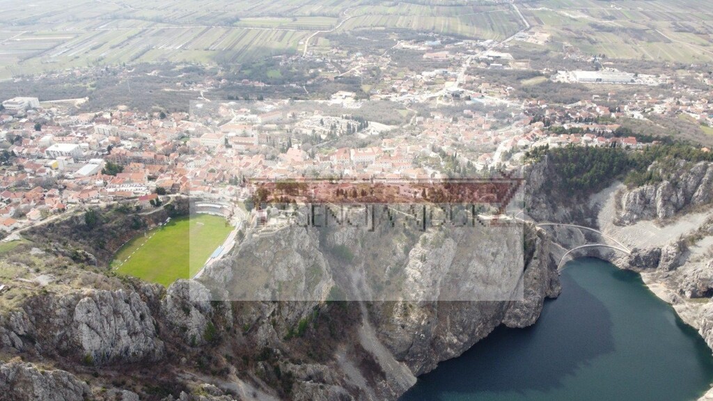 Image 5472484 - 1