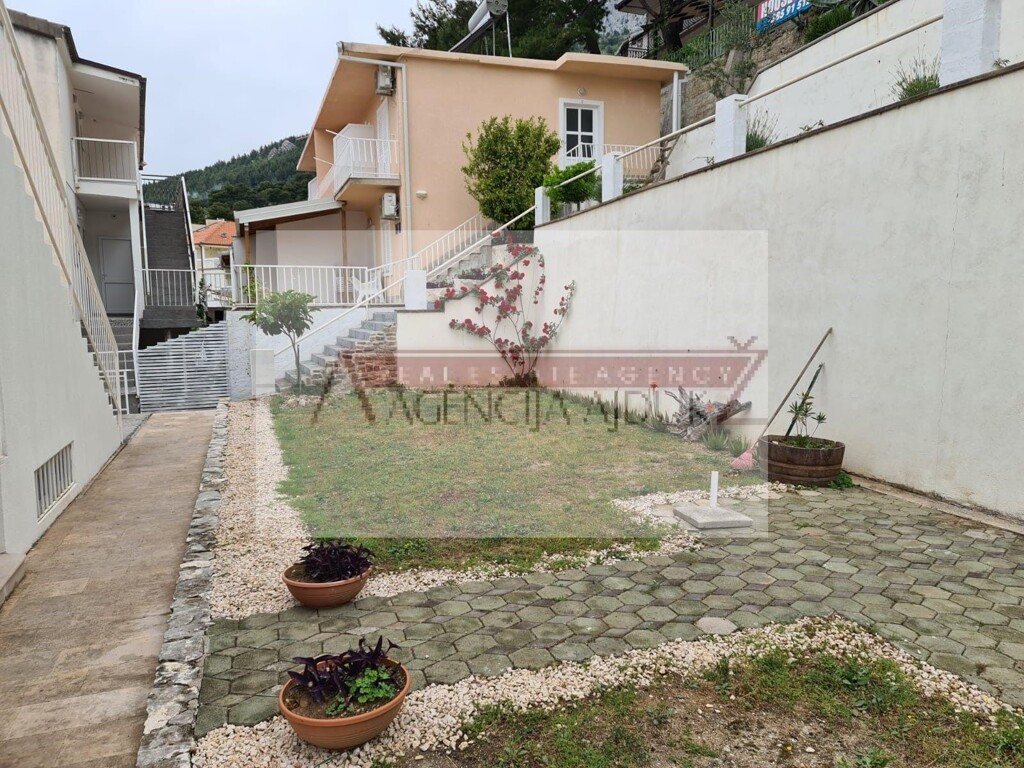 Image 5472512 - 17