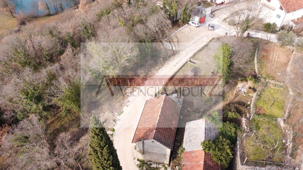 Image 5472544 - 24