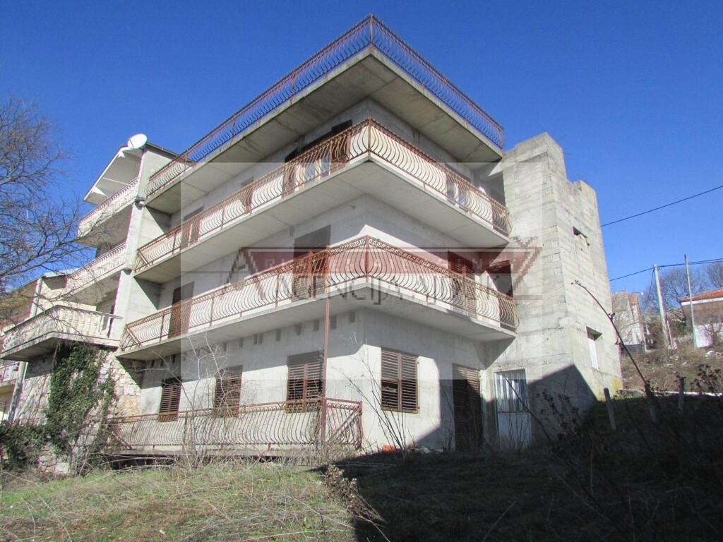 Image 5472573 - 8