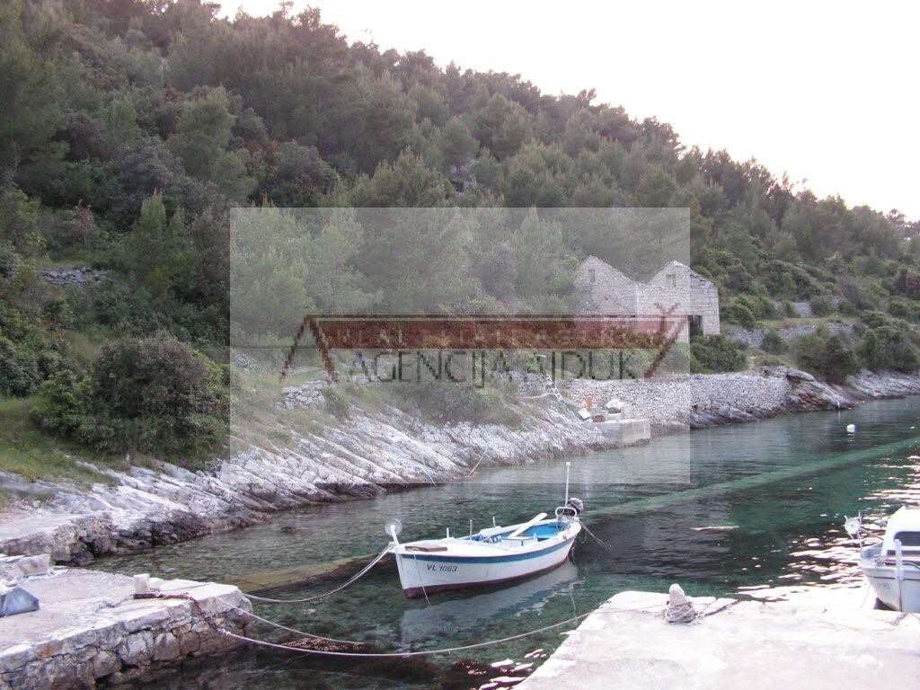 Image 5472589 - 8