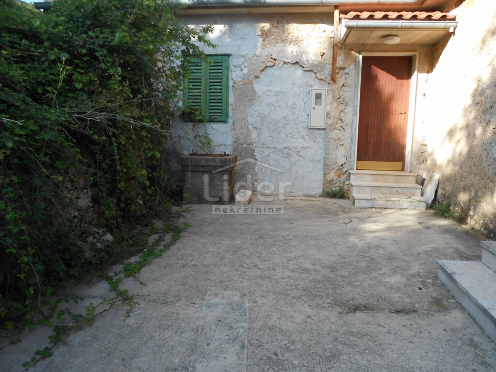 Image 5474558 - 6