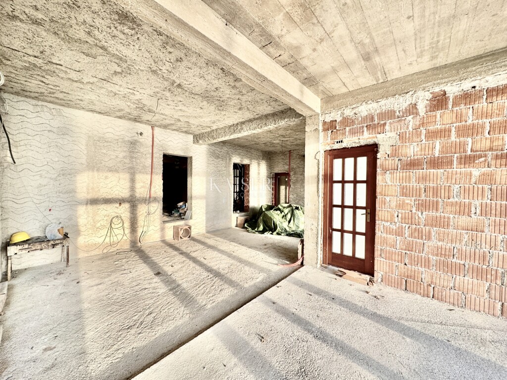 Image 5477072 - 4