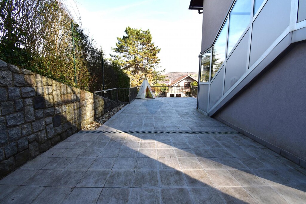 Image 5477114 - 4