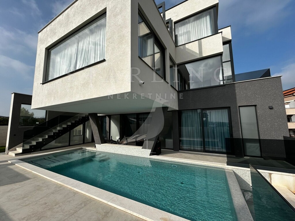 Image 5482737 - 1