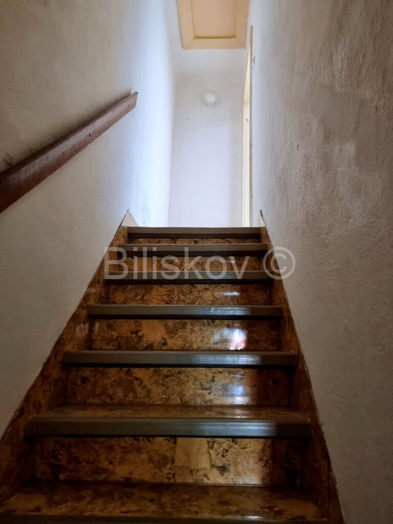 Image 5482825 - 6