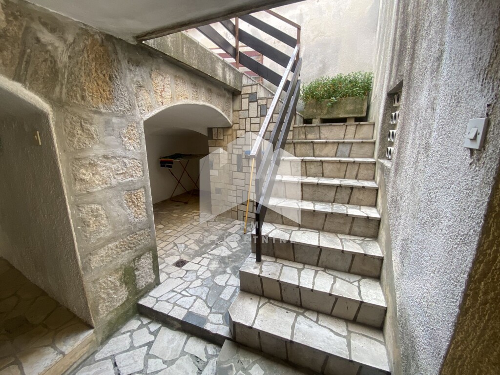 Image 5484107 - 22