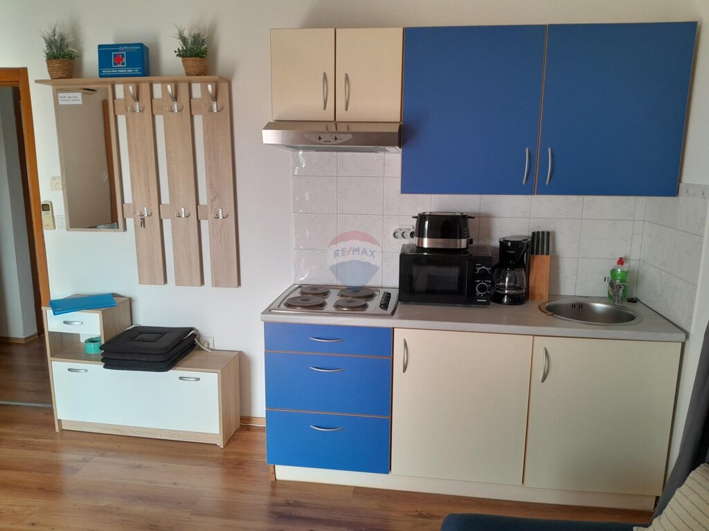 Image 5484640 - 13