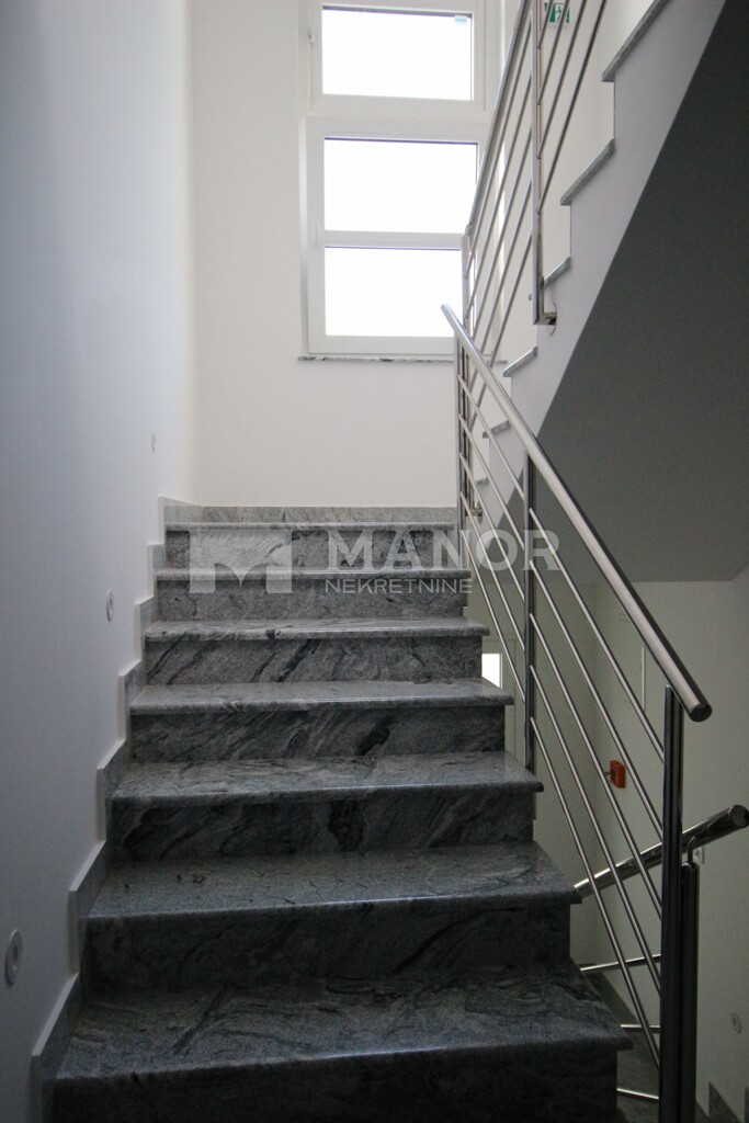 Image 5485435 - 9