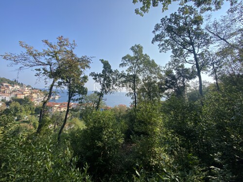 Mošćenička Draga - Zemljište u centru sa predivnim pogledom