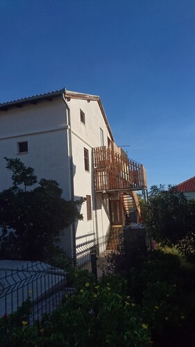 Stambena zgrada u Orebiću, Pelješac, površine od 543 m2