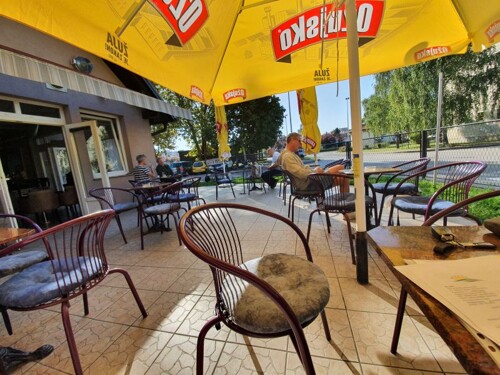 Kuća: Prečko, poslovni prostor, 108 m2 + terasa 91 m2
