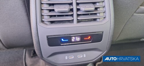 Thumbnail 5489686 - 12