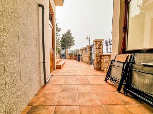 Thumbnail 5490012 - 10