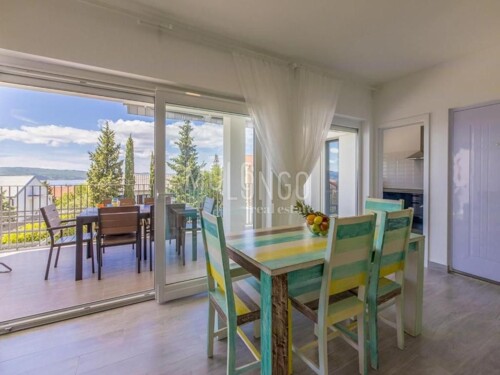 Thumbnail 5498421 - 7