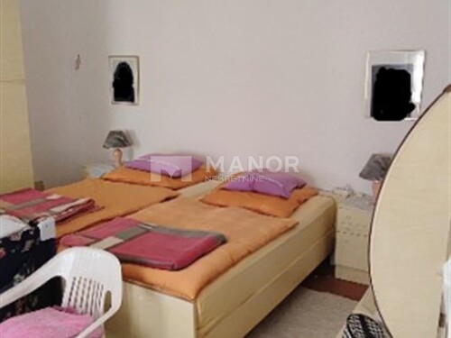 Thumbnail 5498504 - 4