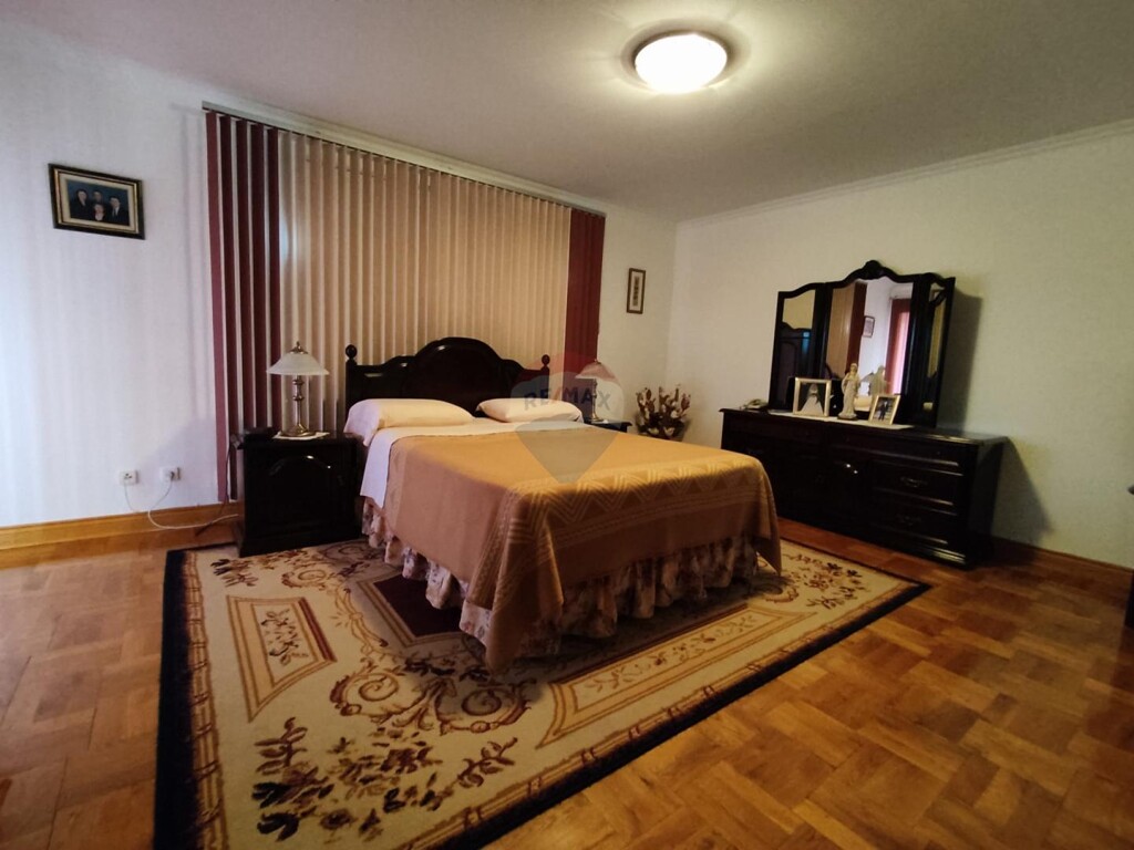 Image 5498608 - 4