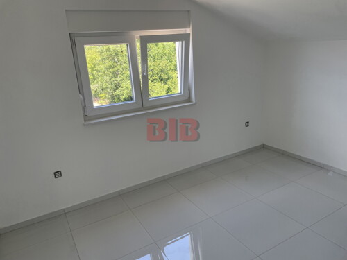 Thumbnail 5499016 - 9