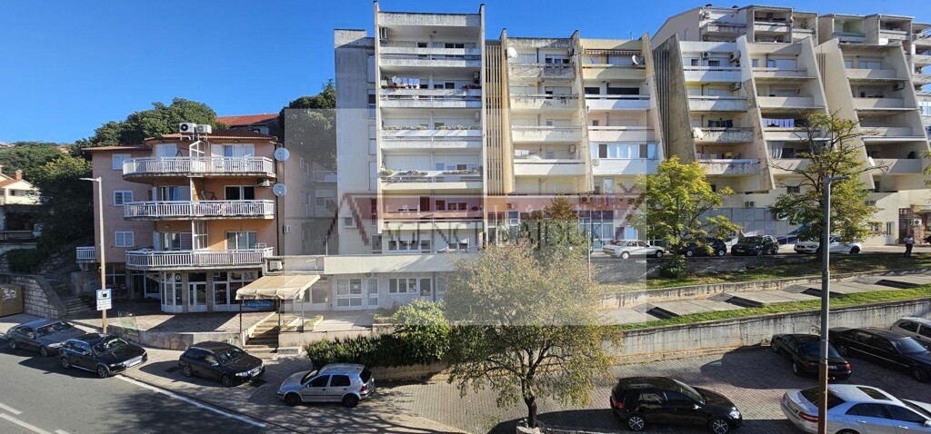 Image 5499980 - 8