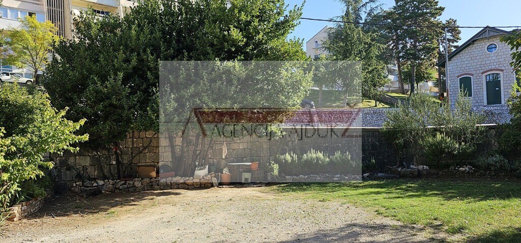 Image 5499980 - 11