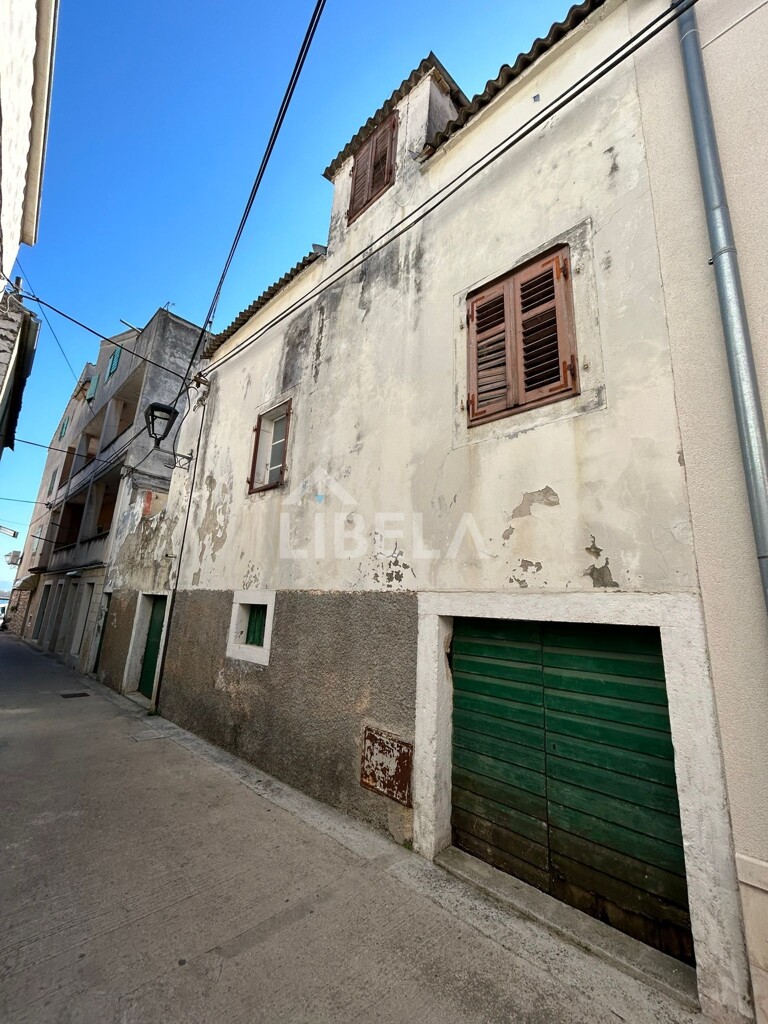 Image 5502352 - 2