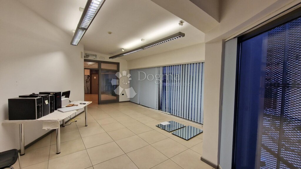 Image 5503284 - 7