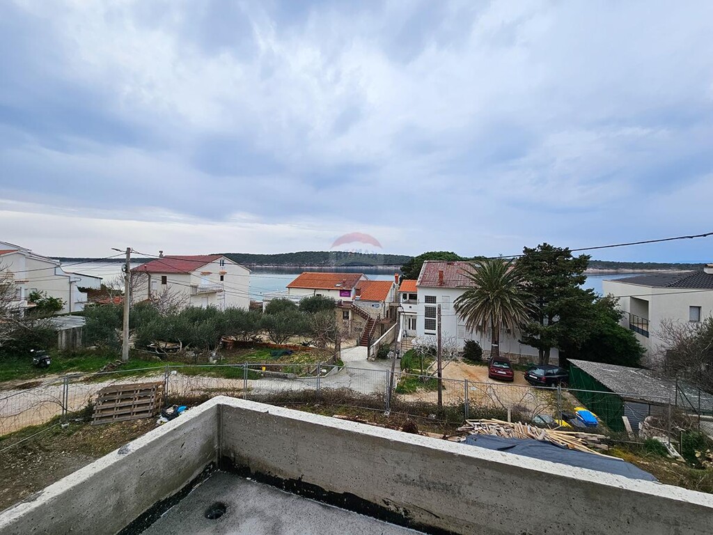 Image 5503568 - 10