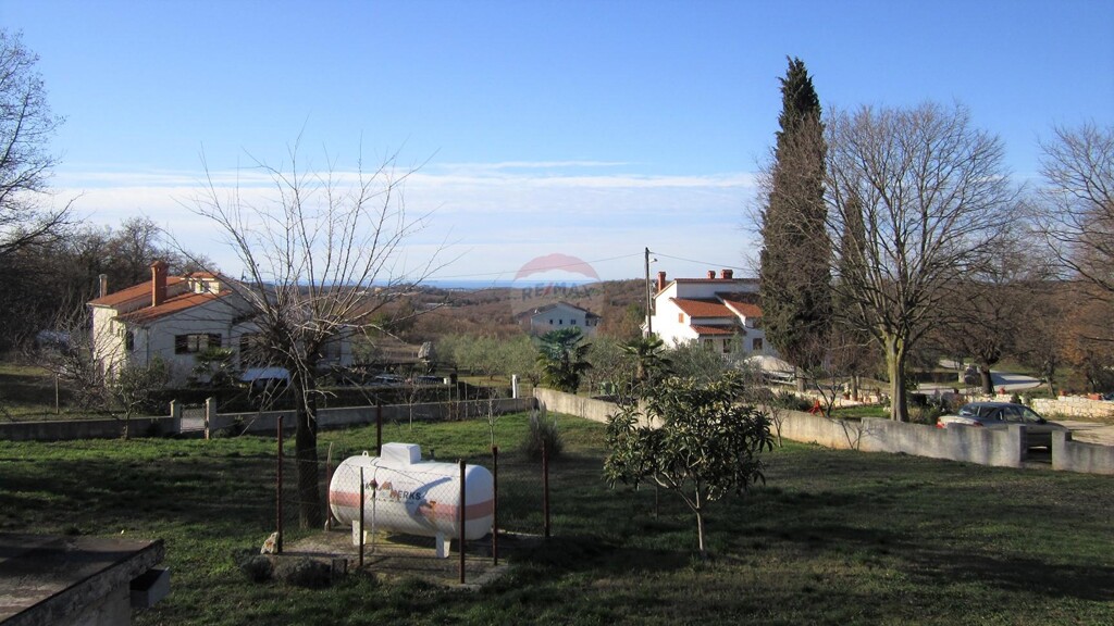 Image 5521500 - 8