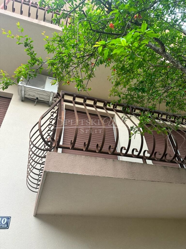 Image 5522700 - 5