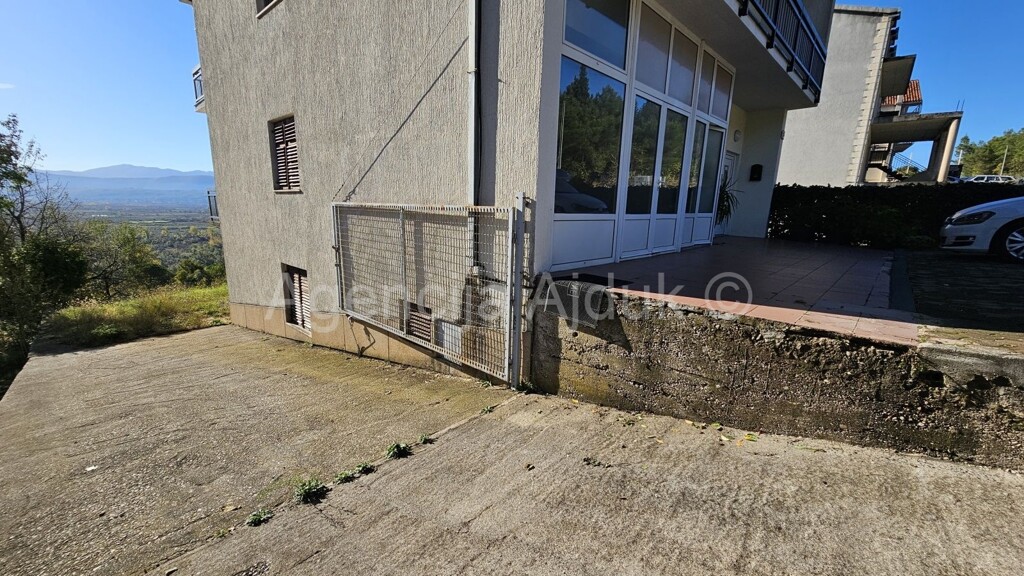 Image 5526502 - 3