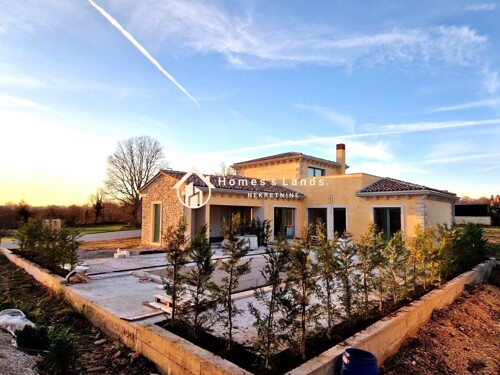 Thumbnail 5526517 - 1