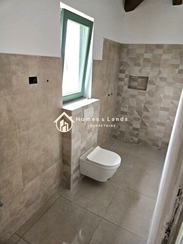 Thumbnail 5526517 - 13