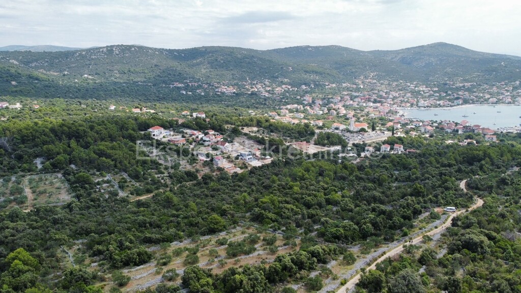 Image 5527617 - 3