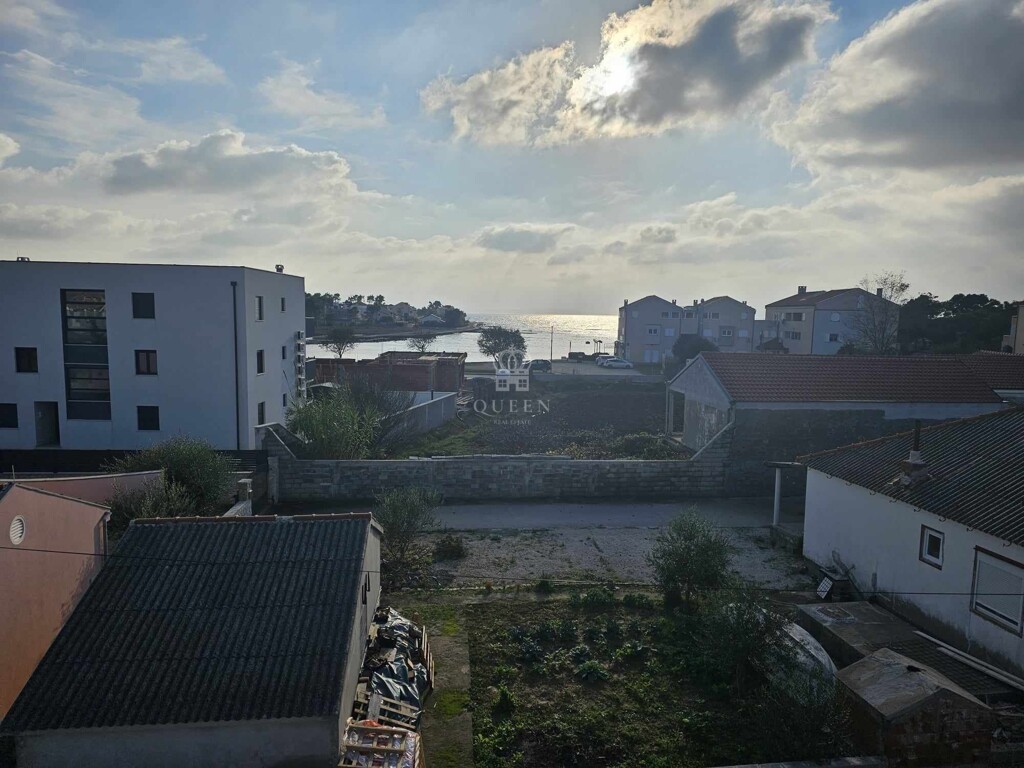 Image 5527719 - 7