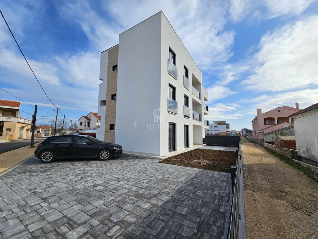 Image 5527721 - 2