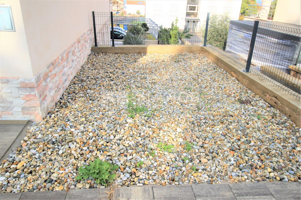 Image 5527865 - 19
