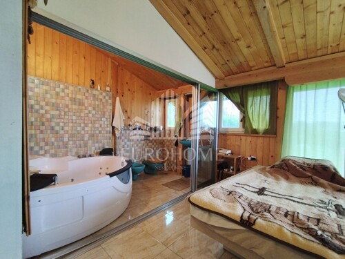 Thumbnail 5531110 - 10