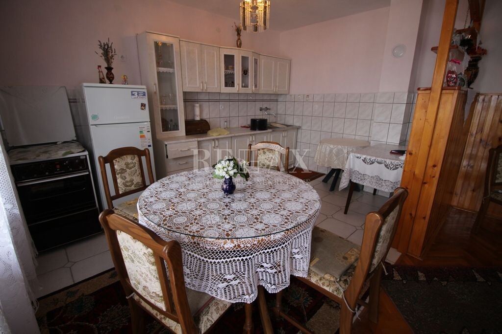 Image 5541523 - 6