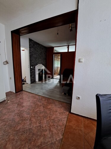 Thumbnail 5541666 - 2