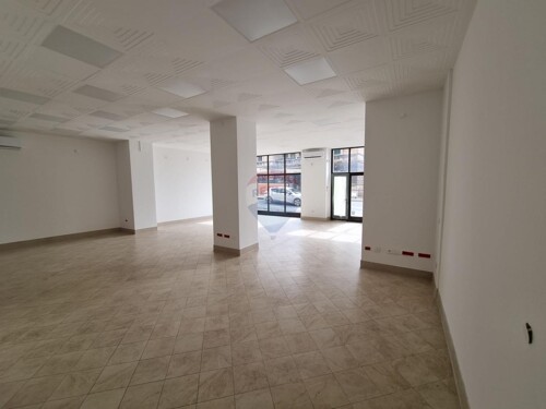 Rijeka, Centar - Poslovni prostor 321 m2