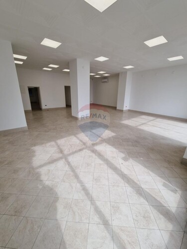 Rijeka, Centar - Poslovni prostor 321 m2